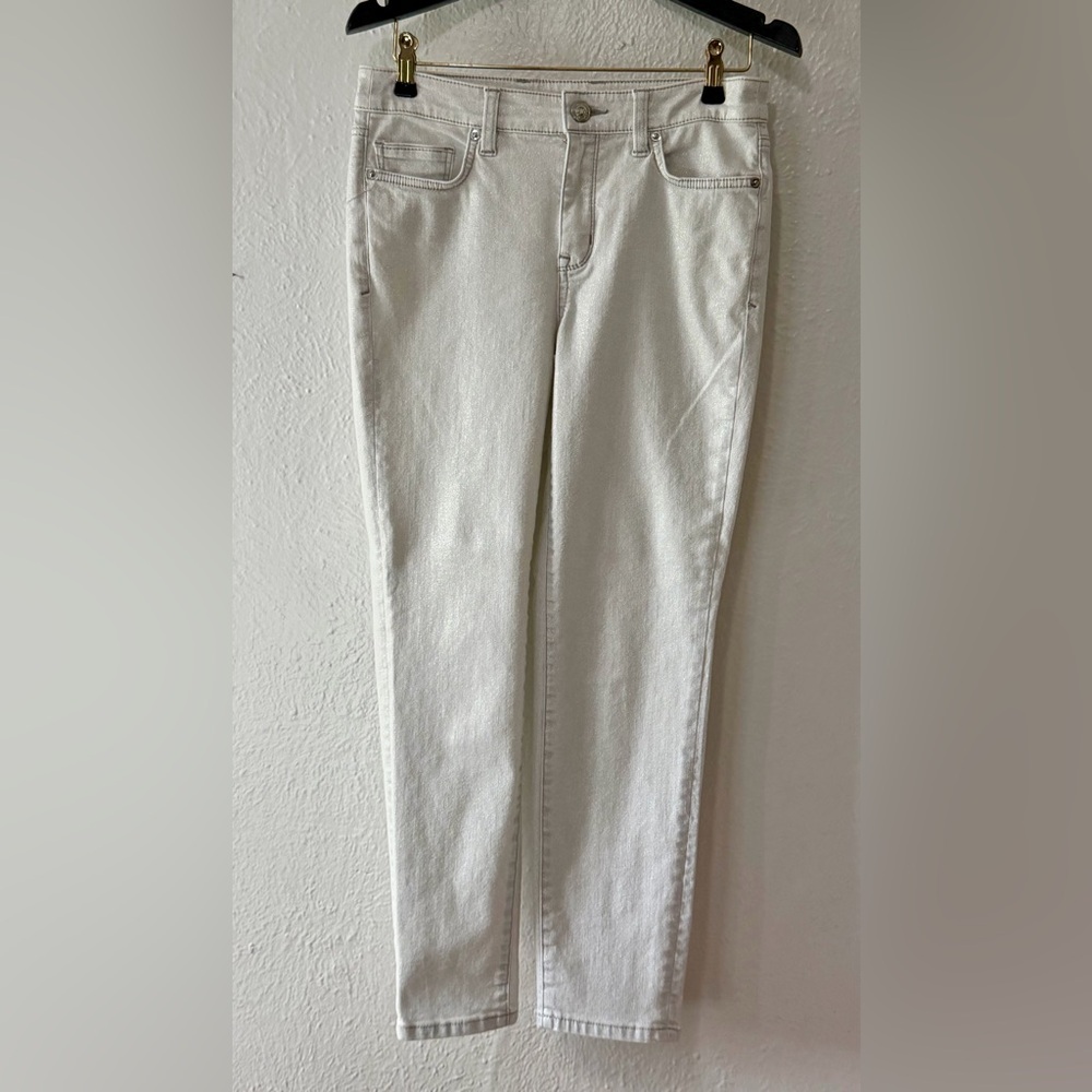 Tommy Bahama Crisp White Cropped Jeans